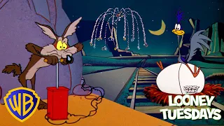 Fireworks with Coyote Roadrunner Looney Tuesdays wbkids