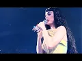 Download Lagu Katy Perry - Hot N Cold x Last Friday Night TGIF (Live in LA) | 250715 VIP Pit @ The Lifetimes Tour