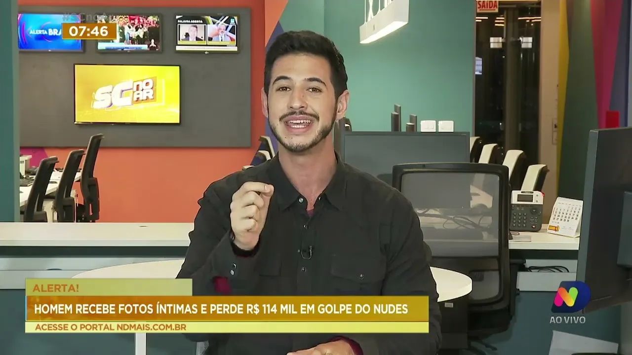 Homem recebe fotos íntimas e perde R$ 114 mil em golpe do nudes