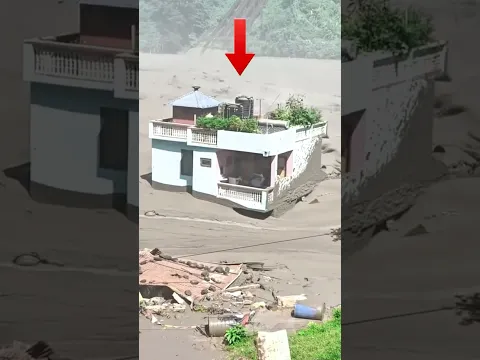 How this famous "GREEN HOUSE" survived a devastating flood in Nepal😮 #shorts #nepal #flood
