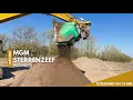 Download Lagu MGM VM3-135 SX25  -Zeven van een sloopklus | Zeefbak | Screening bucket aan een 20tons kraan