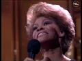 Whitney Houston, Dionne Warwick, Luther Vandross, Stevie Wonder - That's What Friends Are For