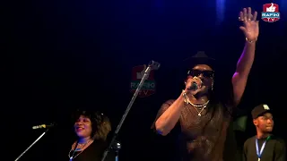 ni penzi damian soul live on stage