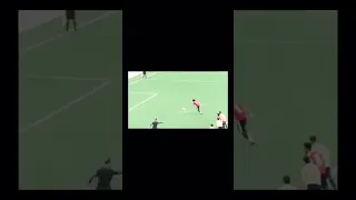 اسحب سيفك يلا                                                                        كرة القدم دندنها
