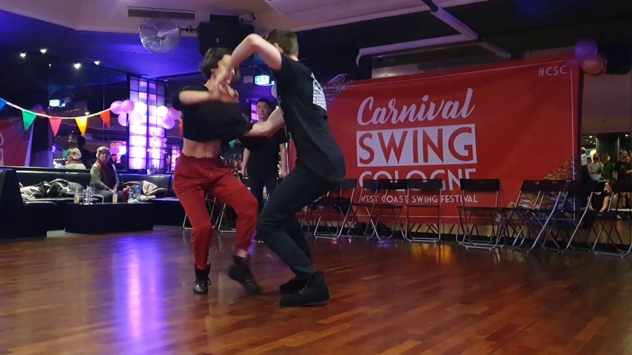 Jakub Jakoubek & Emeline Rochefeuille - WCS Improv - Carnival Swing 2020