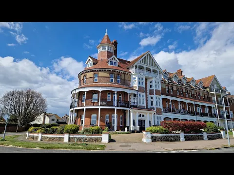 Download MP3 STUNNING SEA VIEWS FROM APARTMENT LOCATED IN FRINTON-ON-SEA