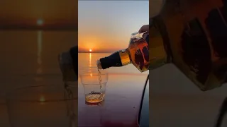 اشرب انسى الهموم 