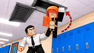 ESCAPAMOS DE LA ESCUELA DE ROBLOX