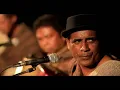 Download Lagu Eric Manana - Revirevinay taloha