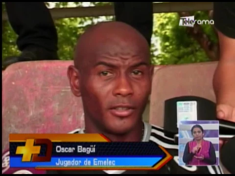 Emelec entrenó en cancha del Rocafuerte