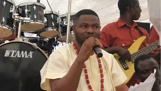 yinka ayefele live on stage as ooni host olojo royal grand reception