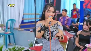 Download WURY YUNITA-EGO-ZELINDA MUSIC MP3