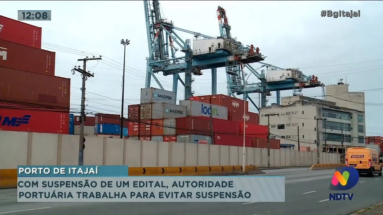 Autoridade portuária trabalha para evitar suspensão de atividades do porto de Itajaí