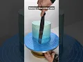 blue ombre buttercream cake