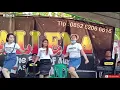Lihat Goyang Artisnya MANTAP.Berbeza Kasta