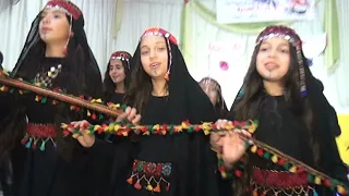 عرض يالي رايح سينا بالزي السيناوي مدرسة الشهيد الرائد محمد الزملوط  عرض يالي رايح سينا بالزي السيناوي مدرسة الشهيد الرائد محمد الزملوط