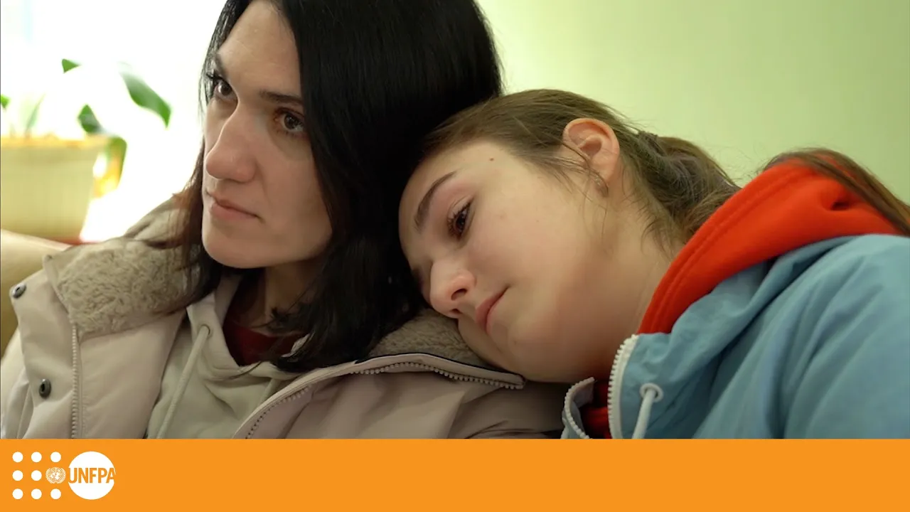 Ukraine War: A mother and daughter find hope in Moldova