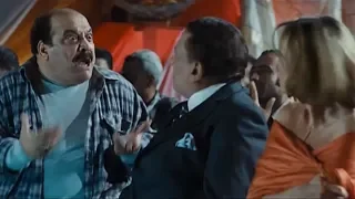 لما تبقي شغال يوم اجازتك ومديرك يجي يقولك مساء الفل 