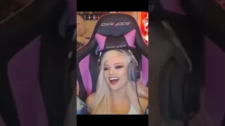 Twitch Hot Girl Spreading Her Legs Wide in Live Video and showing her ass ????✊????