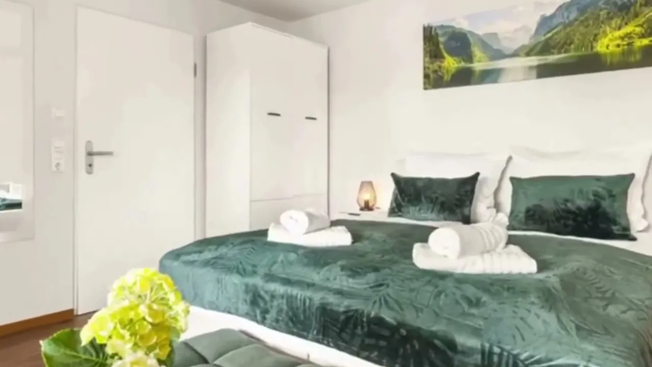 Hotel-Design trifft Ferienwohnungs-Komfort. Willkommen in den Kurpark Suites Bad Aibling!