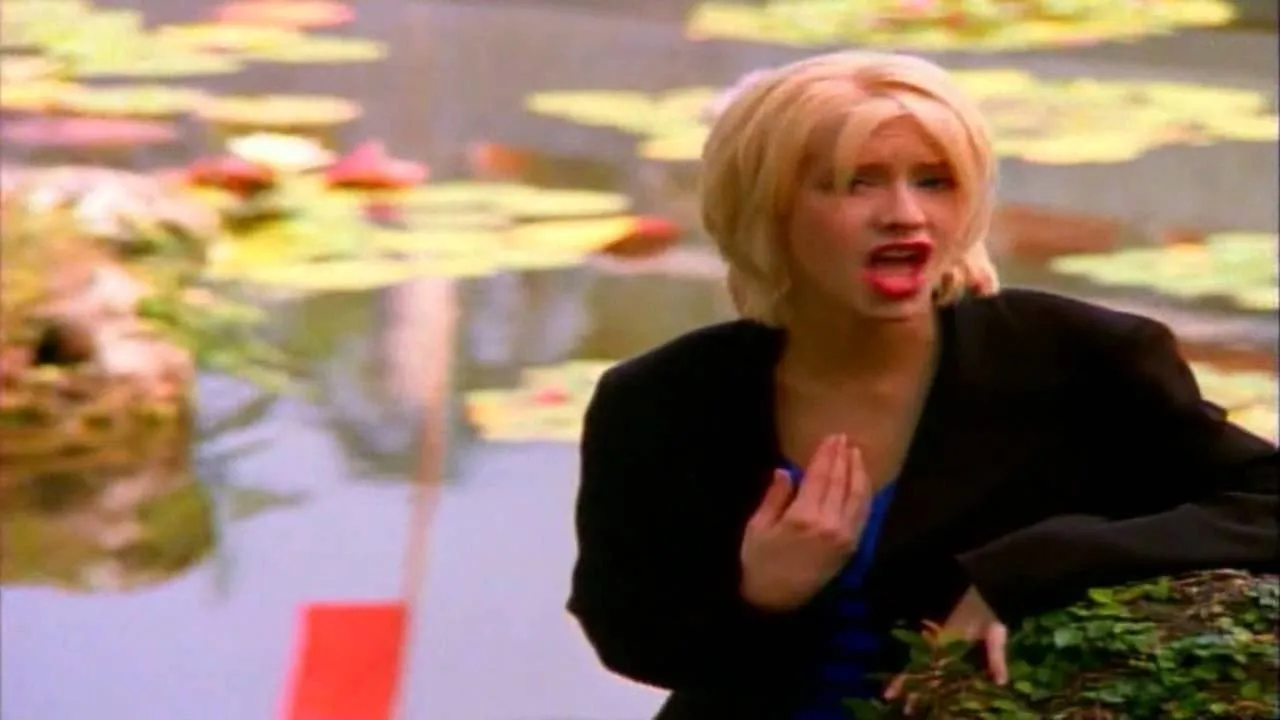 Christina Aguilera - Reflection (From "Mulan" 1998) (Official) Christina Aguilera - Reflection (From "Mulan" 1998) (Official)