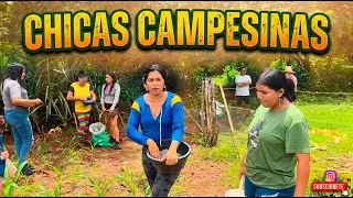 Nos fuimos abonar la milpa de Lucy.