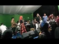Lagu MERINDING......RATUSAN PENONTON MENYAKSIKAN  \