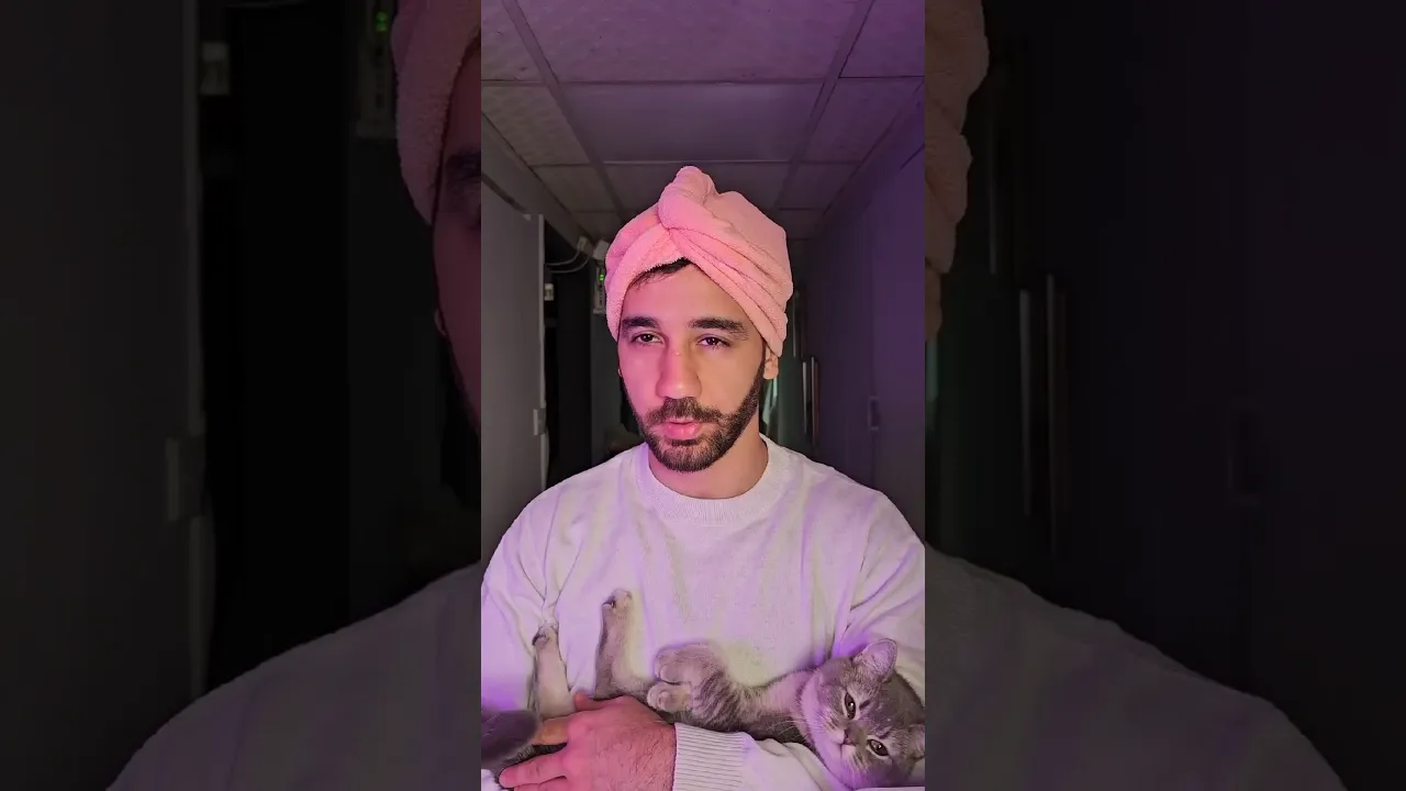 خود اخوك الصغير معك