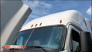 Why Dashboard lights Flashing and all Lights blinking on Freightliner Truck shut down Do this Now