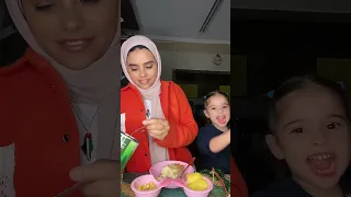 أنا سبونج بوب كابونجا وخدوني      دندنها