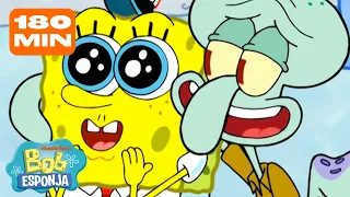 Bob Esponja | 3 Horas de un Momento de Calamardo de CADA Episodio de Bob Esponja 🦑 | Español