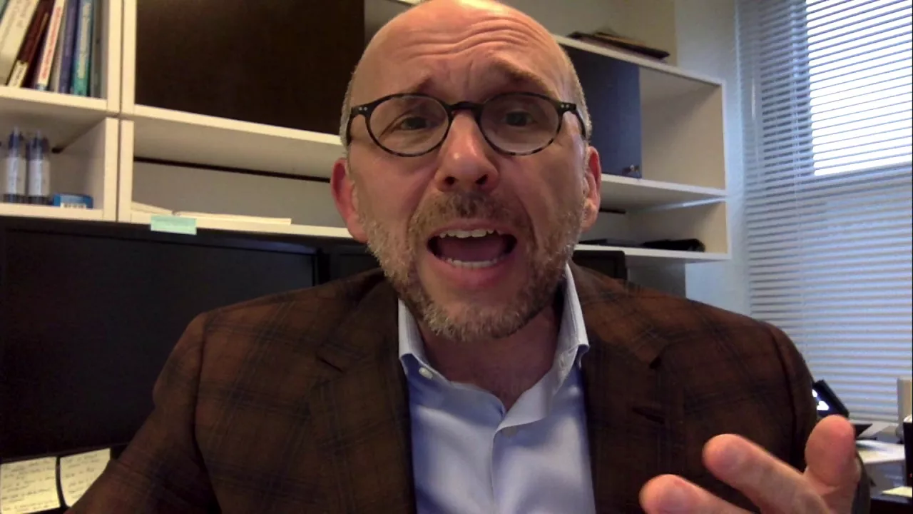 Politeness Strategies in Communication: Brown & Levinson's 4 Types Explained