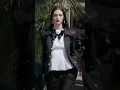 Download Lagu Italian Super Model Vittoria ceretti Runway walk #shortsfeed #fashion #supermodel #vittoria