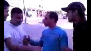 الشاب لحبيطري مع محبيه فنان متواضع وأخلاق عالية 