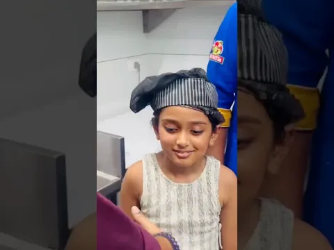ദിലീപിന് ഐസ് ടീ ഉണ്ടാക്കി നൽകി മഹാലക്ഷ്മി, 'ഷെഫ് മാമു'വിനെ പരിചയപ്പെടുത്തി കാവ്യ മാധവൻ