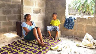 MÈRE CÉLIBATAIRE PAUVRE A SOUFFERT DANS LA RUE AVEC SON FILS, MAIS DIEU A SÉCHÉ SES LARMES