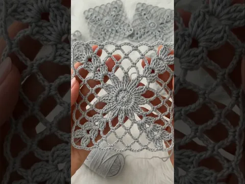 lace granny square 🤌🤌 full tutorial link here 👇 https://youtu.be/EFdIifD7zXI