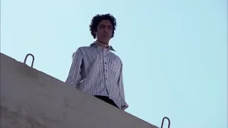 الولادة من الخاصرة ـ أبو الزين وهو بدو يشنق حالو قدام العالم ـ محمد حداقي 