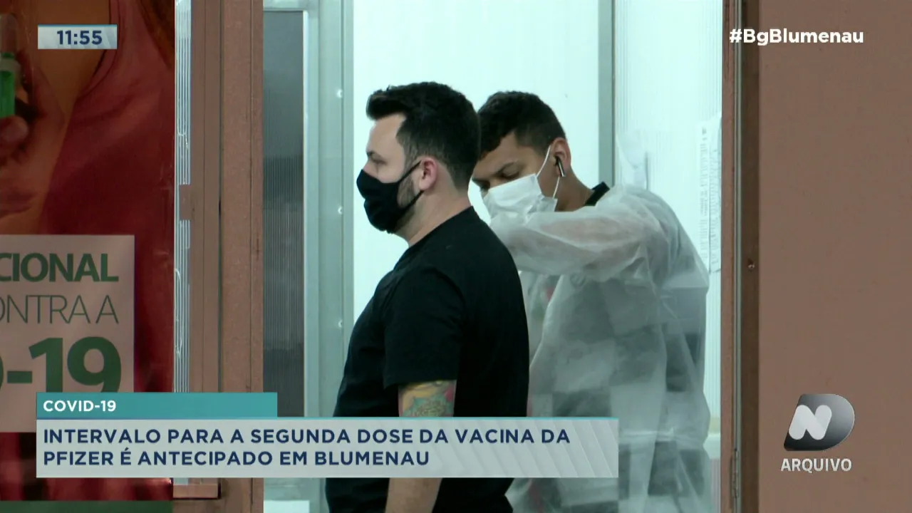 Intervalo para a segunda dose da vacina da Pfizer é antecipado em Blumenau