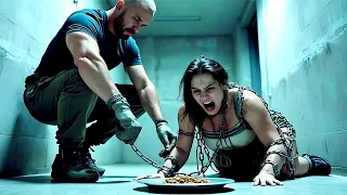 راجل مجنون بيخطف البنات وبيعاملهم زي الكلاب 