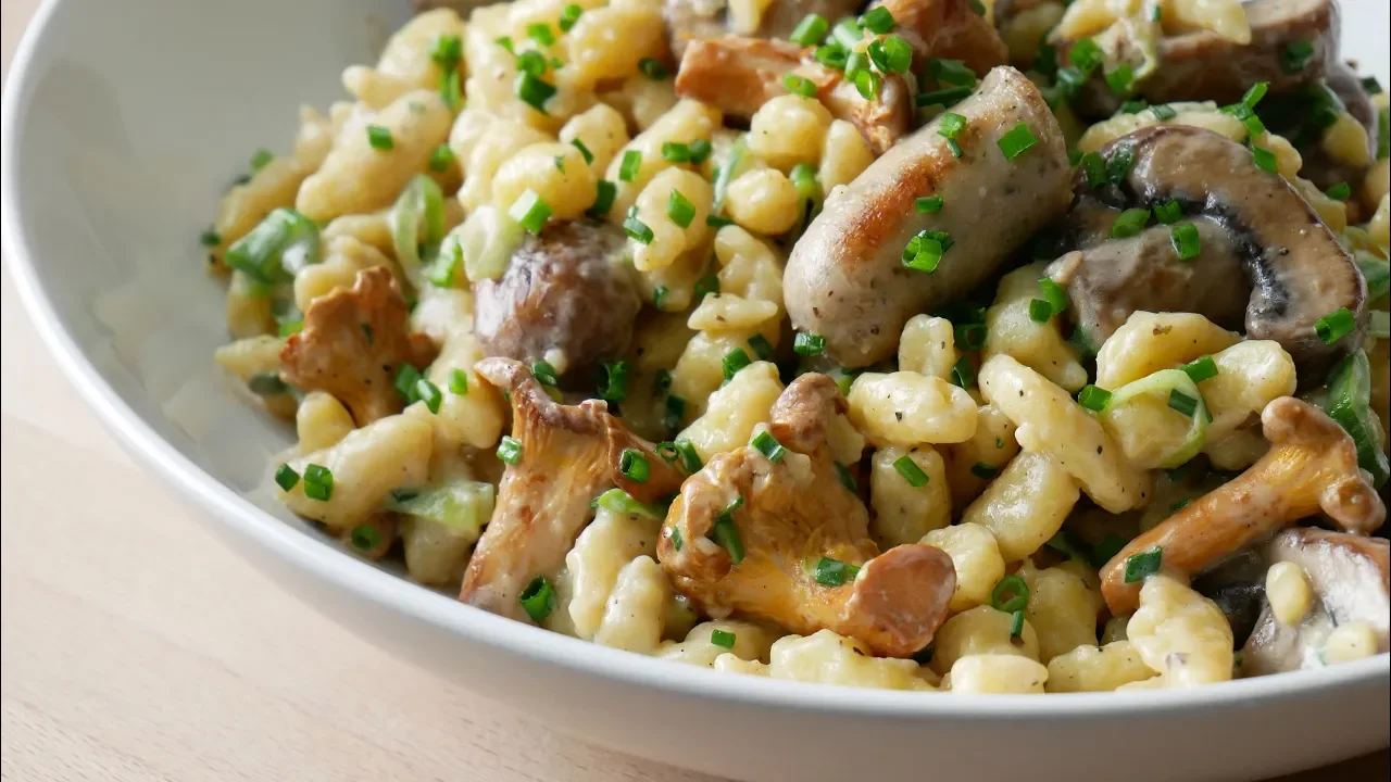 
          
          
          
            
            Schnelle Spätzlepfanne (Rezept) || Simple Spaetzle Stir-Fry (Recipe) || [ENG SUBS]
          
        . 