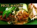 Download Lagu Nasi Pecel Stasiun Madiun Sensasi Makan Pecel di dalam Kereta Api