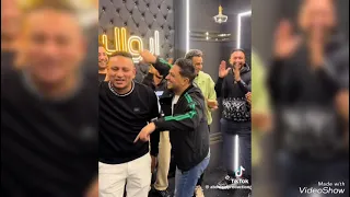 رايقه رايقه عايقه عايقه  افتحوا قلبي شوفوا مين فيه هتلاقوها مسيطره عليه هي دي حبيبتي صاحبتي وبنتي   دندنها