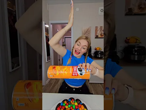 A great desire to eat cake 😍