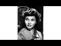 Jennifer Jones Biography