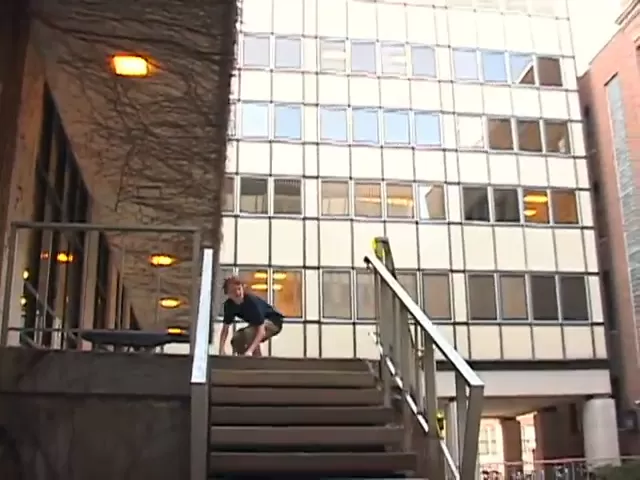 Видео