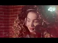 Ella Eyre - 'Waiting All Night' (Acoustic) (Capital Session)