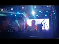 Download Lagu Crvena Jabuka - Tamo gdje ljubav počinje (LIVE Leskovac)