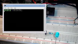 Raspberry Pi - Blinking an LED with GPIO Python