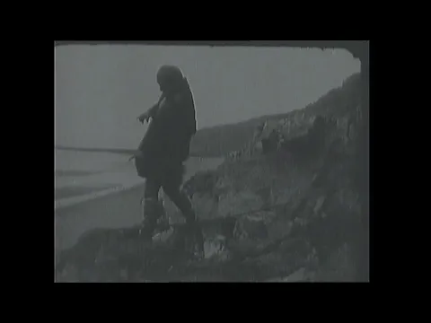 Douaniers et fraudeurs (1907) Customs Agents and Smugglers (Pathé)